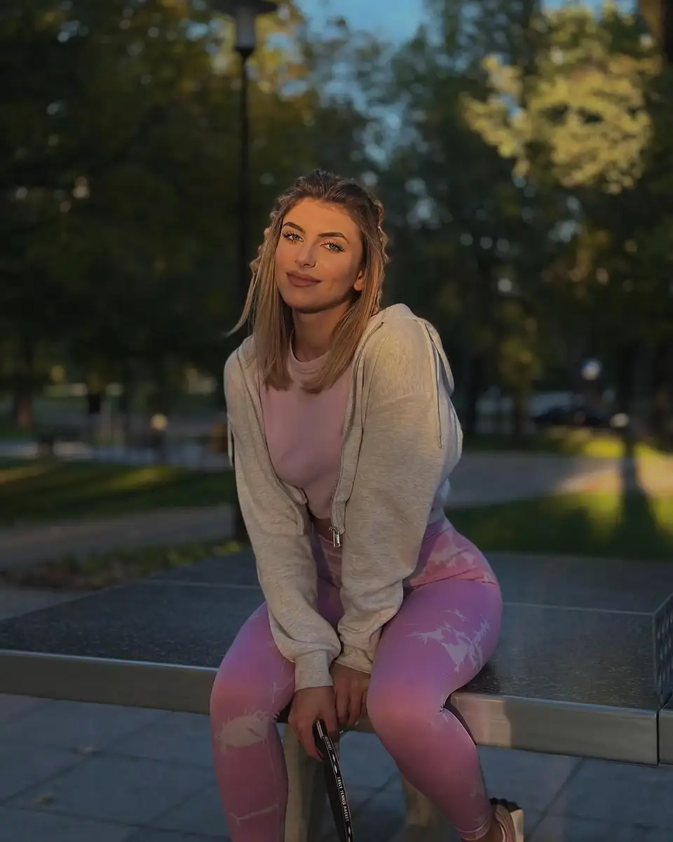 Arabella escort in London