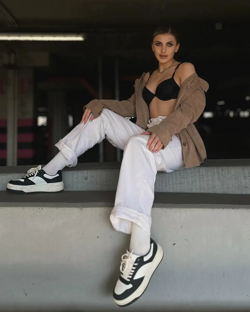 Arabella escort in London