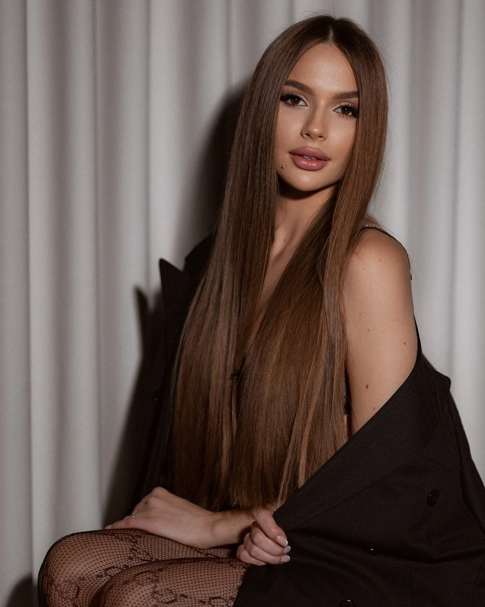 Aurora escort in London