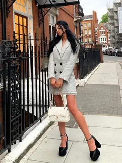 Autumn escort in London