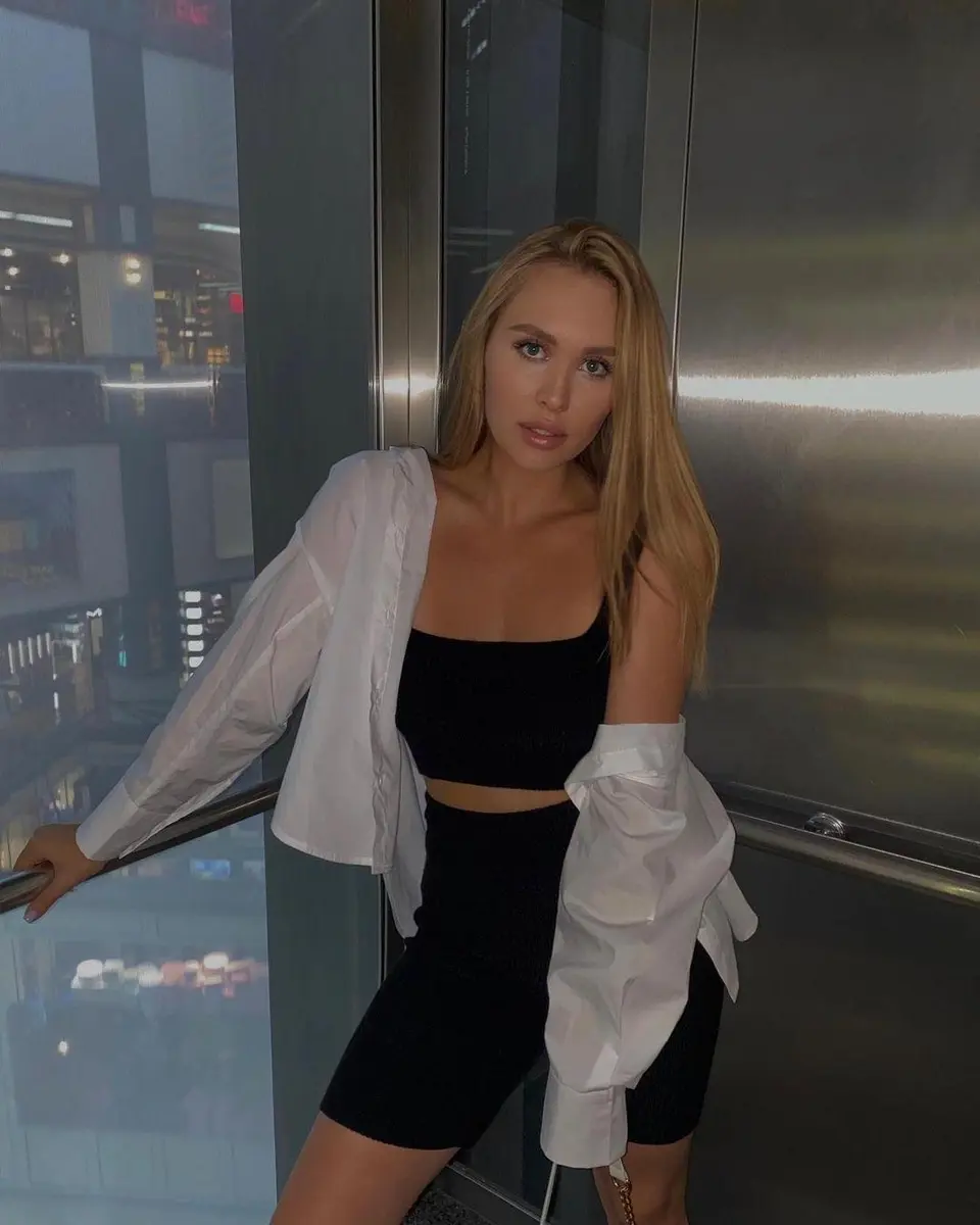 Carmen escort in London