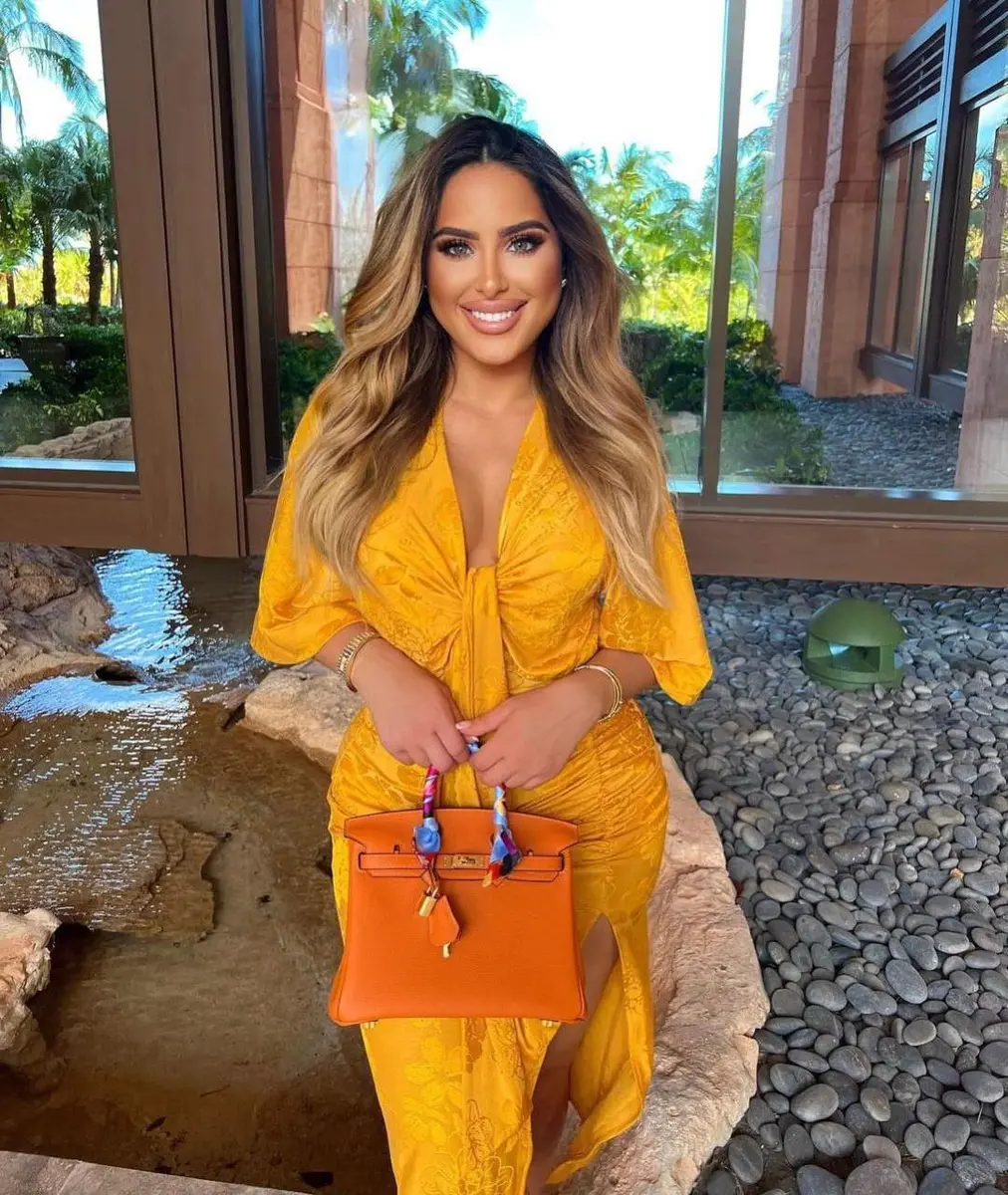 Daisy escort in London