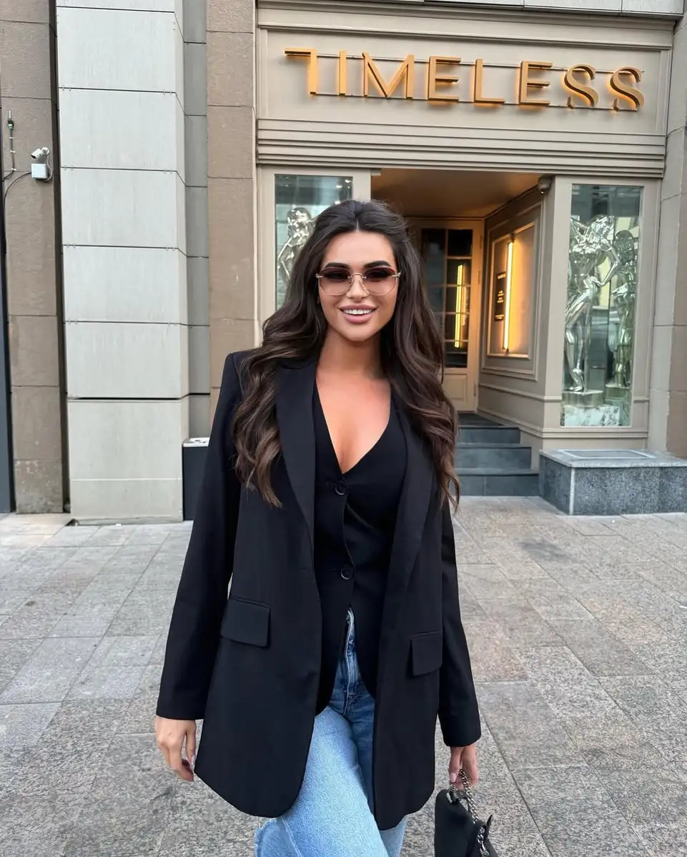 Helena escort in London