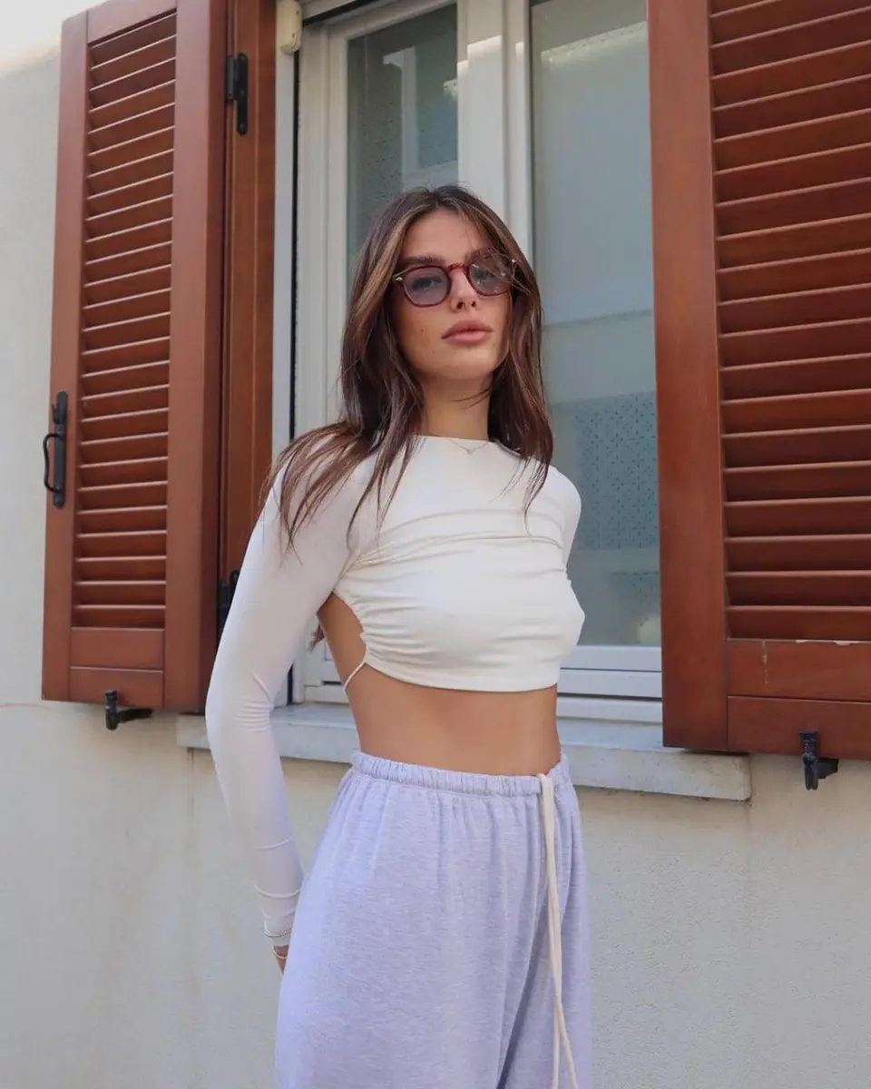 Mariana escort in London