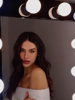 Mariana escort in London