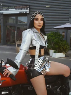 Milya escort in London