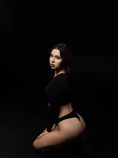 Nadia escort in London