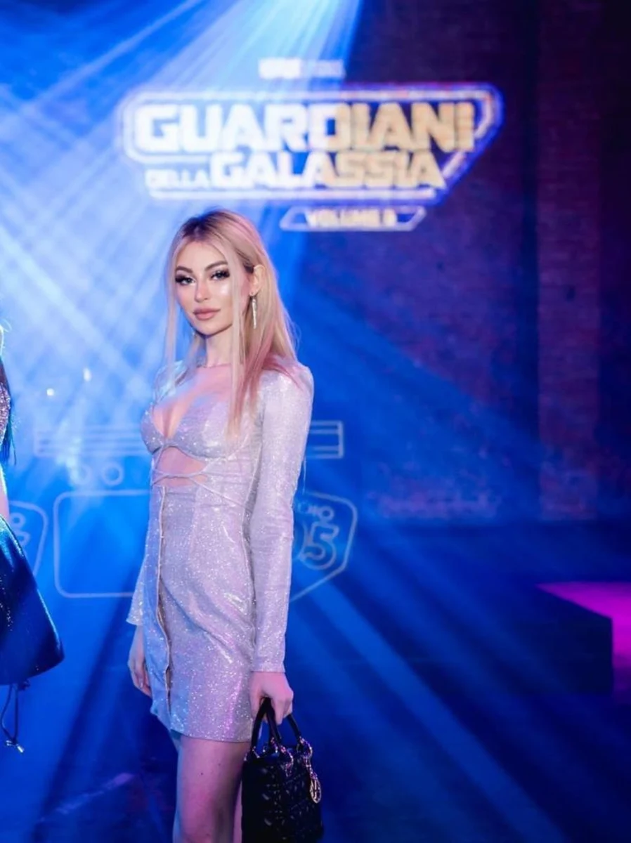 Regina escort in London