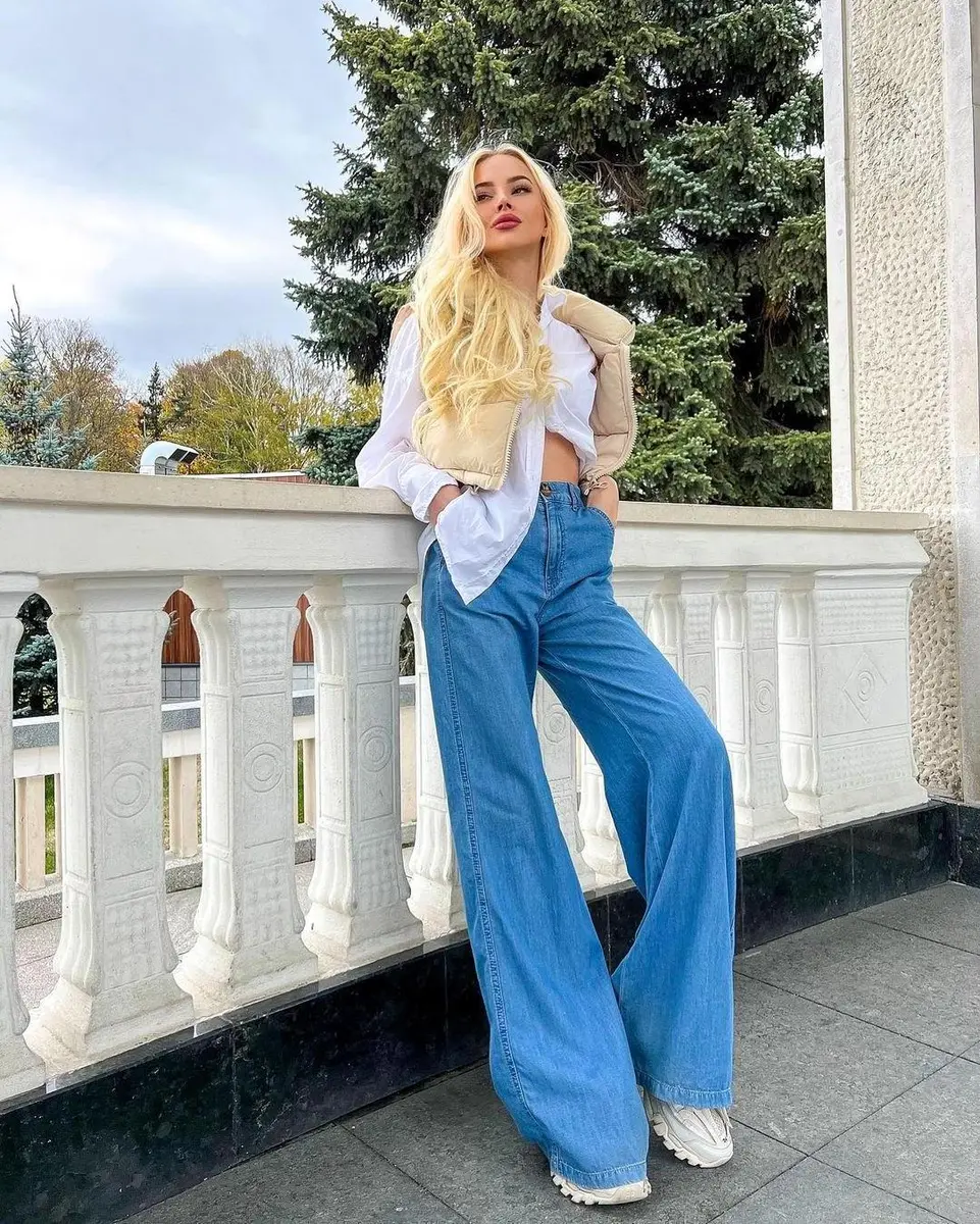 Zoelle escort in London